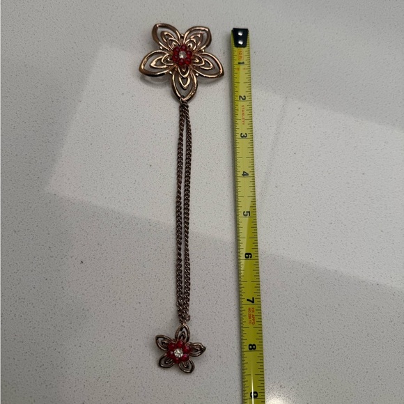Vintage Flowers Double Brooch Sweater Chain Gold Tone Rhinestones Chatelaine - Picture 12 of 12